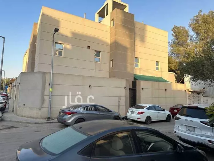 عمارة للبيع في شارع الإسكندراني, حي جرير, مدينة الرياض, منطقة الرياض صورة 2