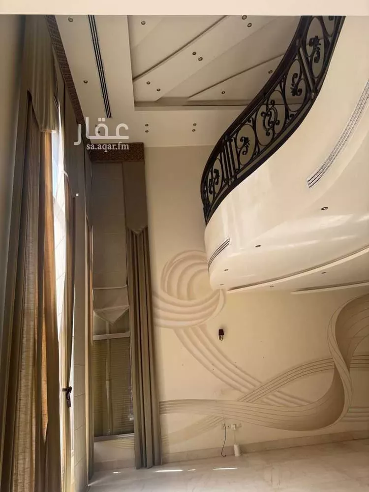 فيلا للبيع في شارع دهيشان, حي العقيق, مدينة الرياض, منطقة الرياض صورة 2