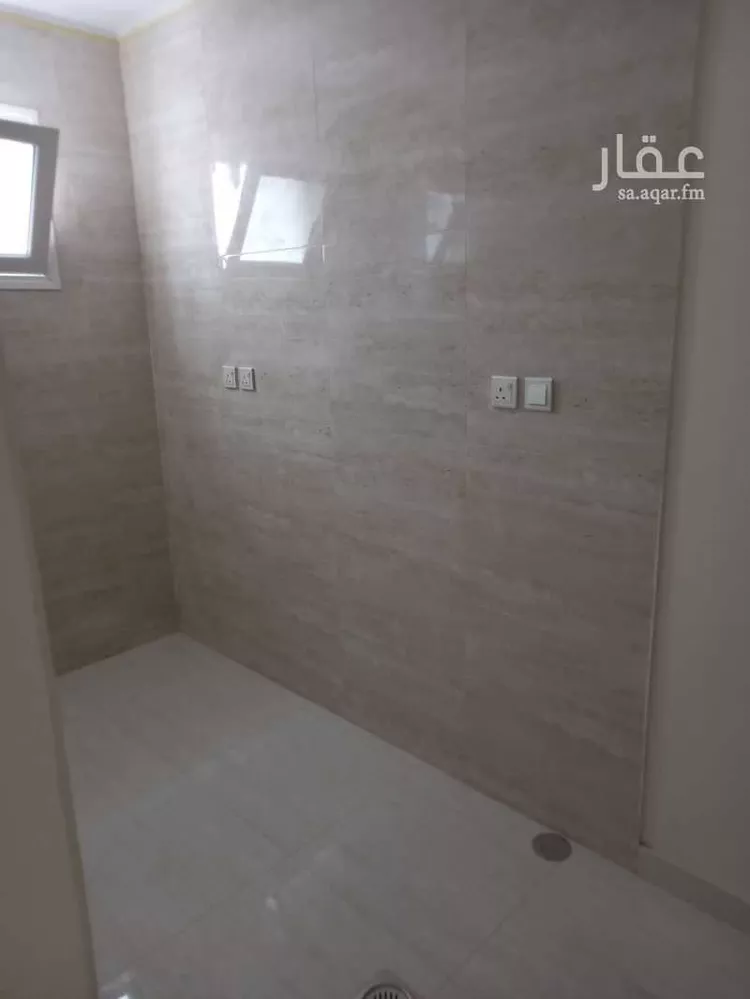 عمارة للإيجار في شارع خالد ابن سعيد ابن العاص, حي القادسية, مدينة الدمام, المنطقة الشرقية صورة 2