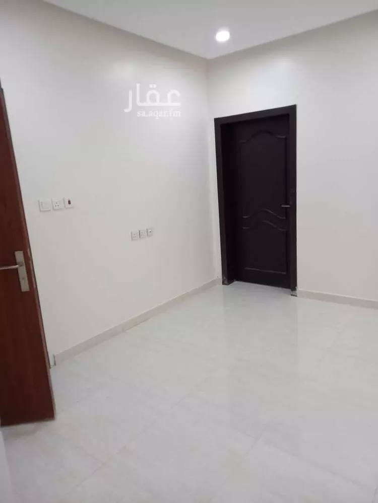 عمارة للإيجار في شارع خالد ابن سعيد ابن العاص, حي القادسية, مدينة الدمام, المنطقة الشرقية صورة 4