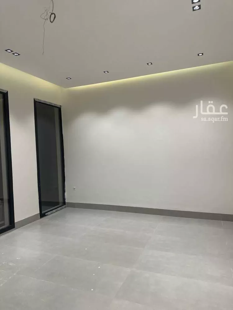 فيلا للبيع في شارع الغريبة, حي الربوة, مدينة الرياض, منطقة الرياض صورة 2