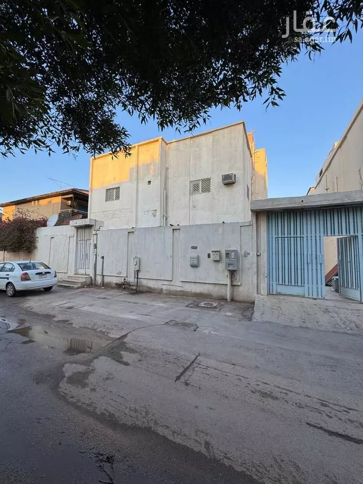 فيلا للبيع في شارع سفيان بن قيس, حي الورود, مدينة الرياض, منطقة الرياض