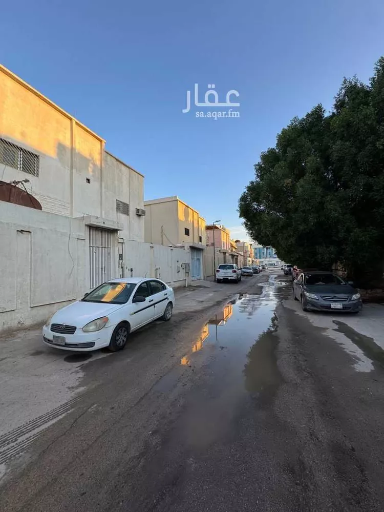 فيلا للبيع في شارع سفيان بن قيس, حي الورود, مدينة الرياض, منطقة الرياض