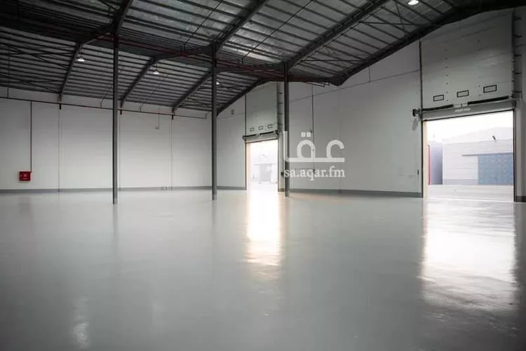 مستودع للإيجار في شارع أحمد الخلال ، حي خشم العان ، الرياض ، منطقة الرياض صورة 2