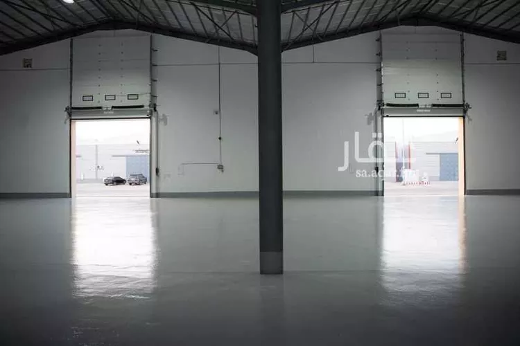 مستودع للإيجار في شارع أحمد الخلال ، حي خشم العان ، الرياض ، منطقة الرياض صورة 3