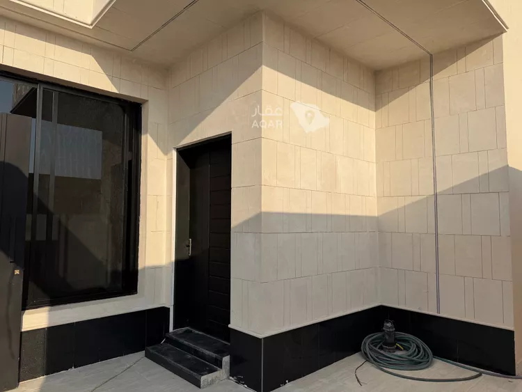 فيلا للبيع في شارع 31409952, حي النظيم, مدينة الرياض, منطقة الرياض 14