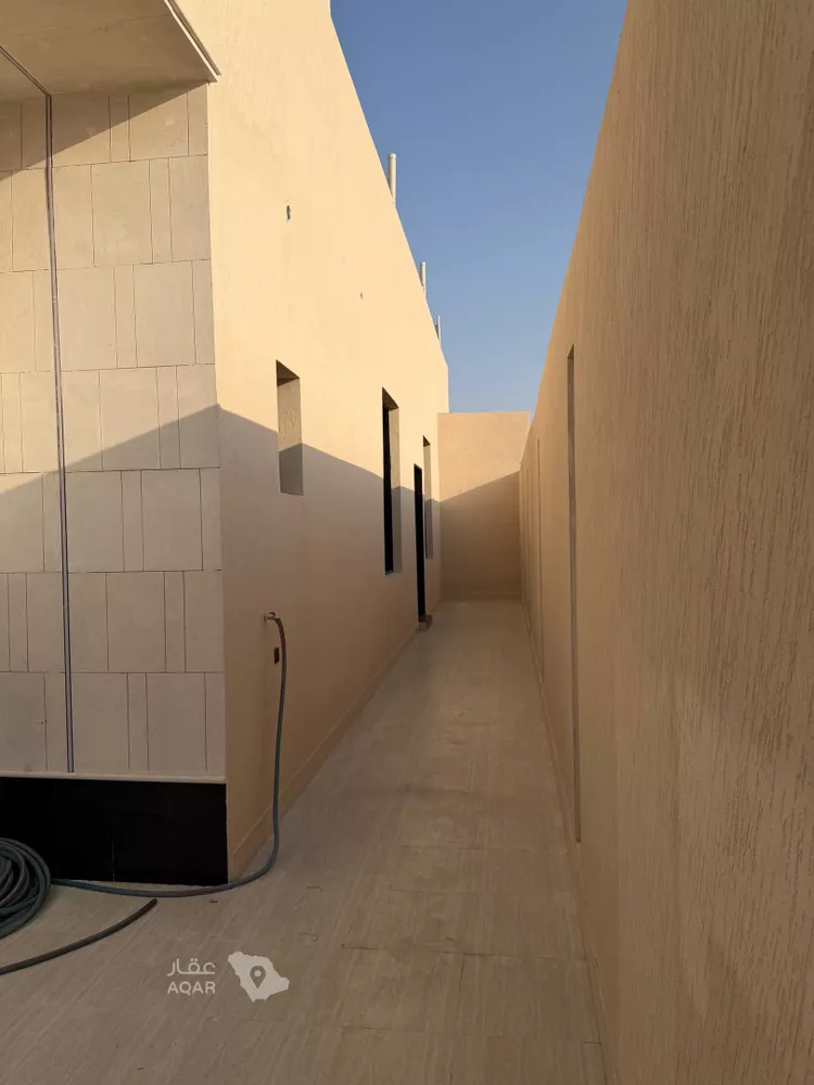 فيلا للبيع في شارع 31409952, حي النظيم, مدينة الرياض, منطقة الرياض 13