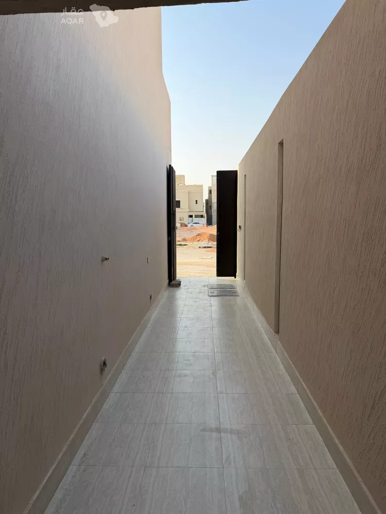 فيلا للبيع في شارع 31409952, حي النظيم, مدينة الرياض, منطقة الرياض 16