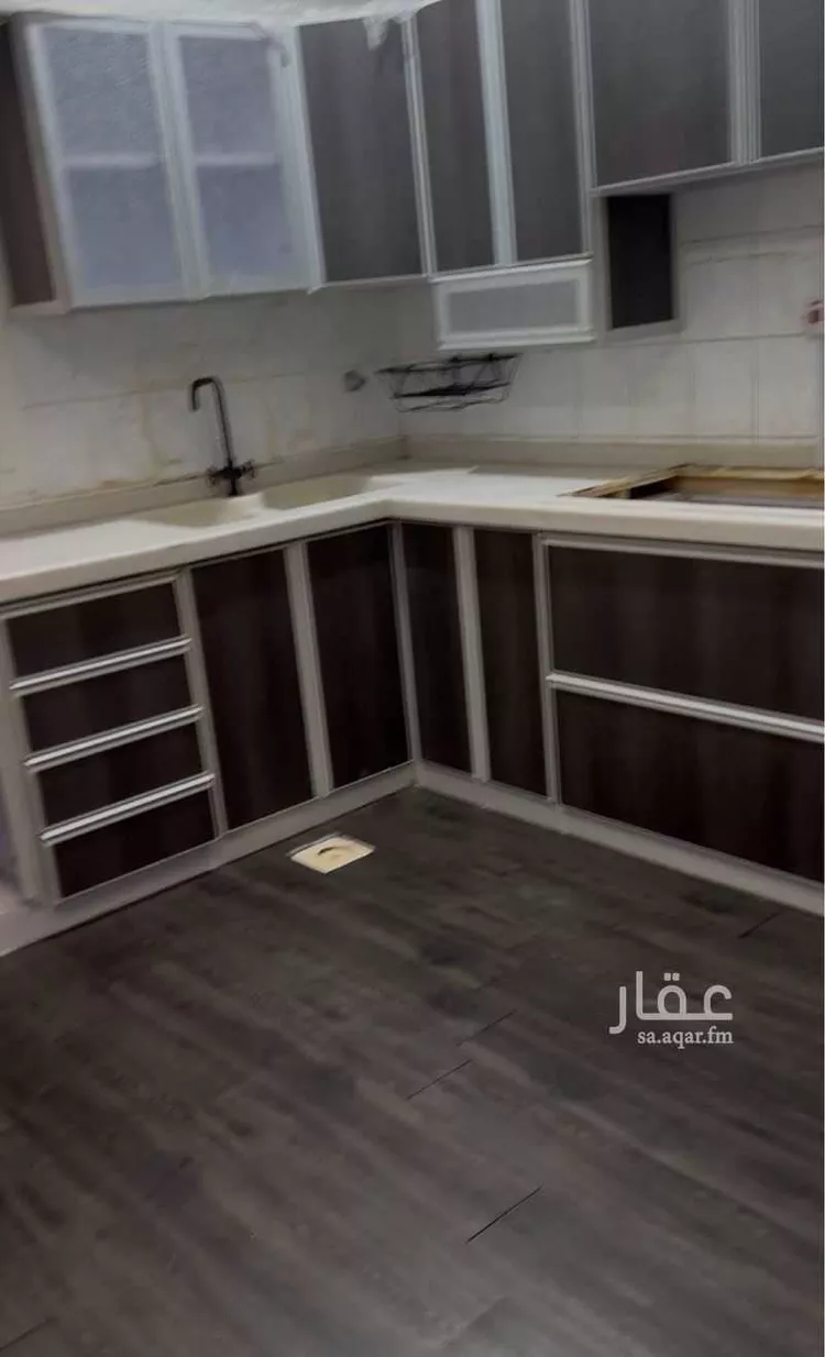شقة للإيجار في شارع عبدالرحمن الداخل, حي النهضة, مدينة جدة, منطقة مكة المكرمة صورة 2