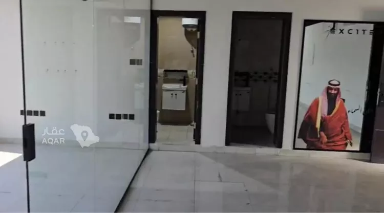 مكتب تجاري للإيجار في شارع محمد علي جناح ، حي غرناطة ، الرياض ، منطقة الرياض صورة 2