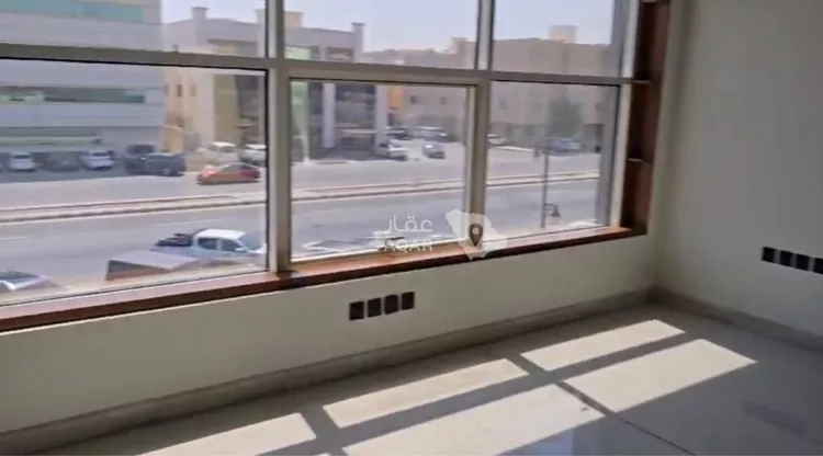 مكتب تجاري للإيجار في شارع محمد علي جناح ، حي غرناطة ، الرياض ، منطقة الرياض صورة 4