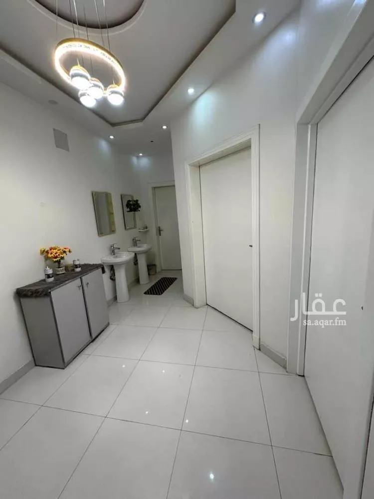 شقة للبيع في شارع الفراوي ، حي ظهرة لبن ، الرياض ، منطقة الرياض صورة 2