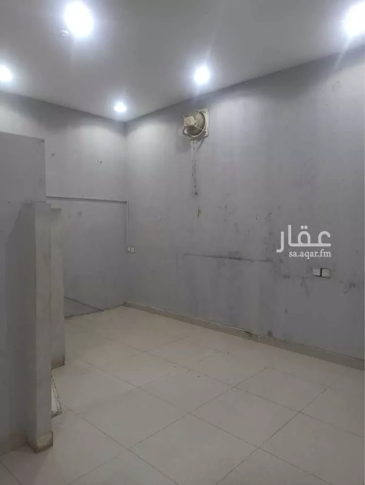 محل للإيجار في شارع الامير عبدالرحمن بن سعود بن عبدالعزيز, حي طويق, مدينة الرياض, منطقة الرياض صورة 4