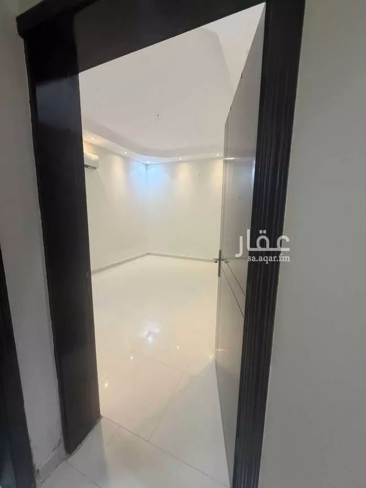 شقة للإيجار في شارع الربيع بن سليمان, حي القيروان, مدينة الرياض, منطقة الرياض صورة 2