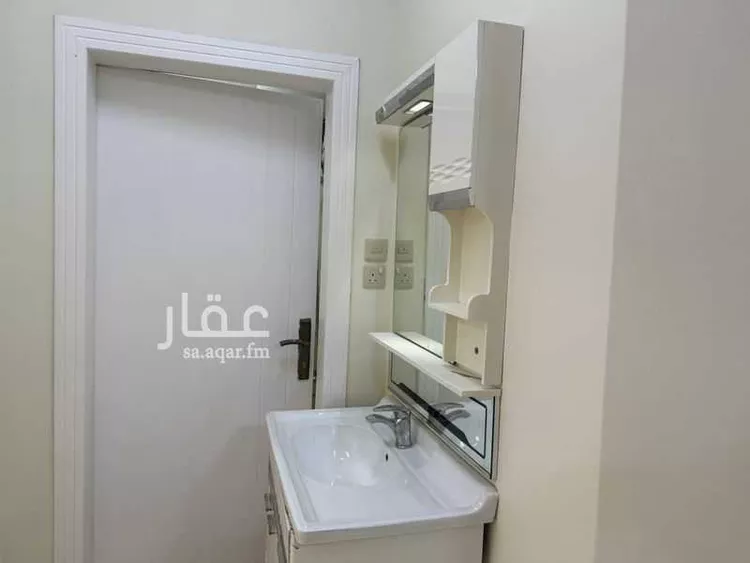 شقة للإيجار في شارع عبدالله بن يوسف بن رضوان, حي القيروان, مدينة الرياض, منطقة الرياض صورة 2