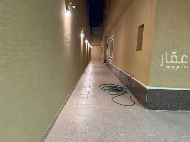 فيلا للإيجار في شارع زين بن أحمد, حي القيروان, مدينة الرياض, منطقة الرياض صورة 2