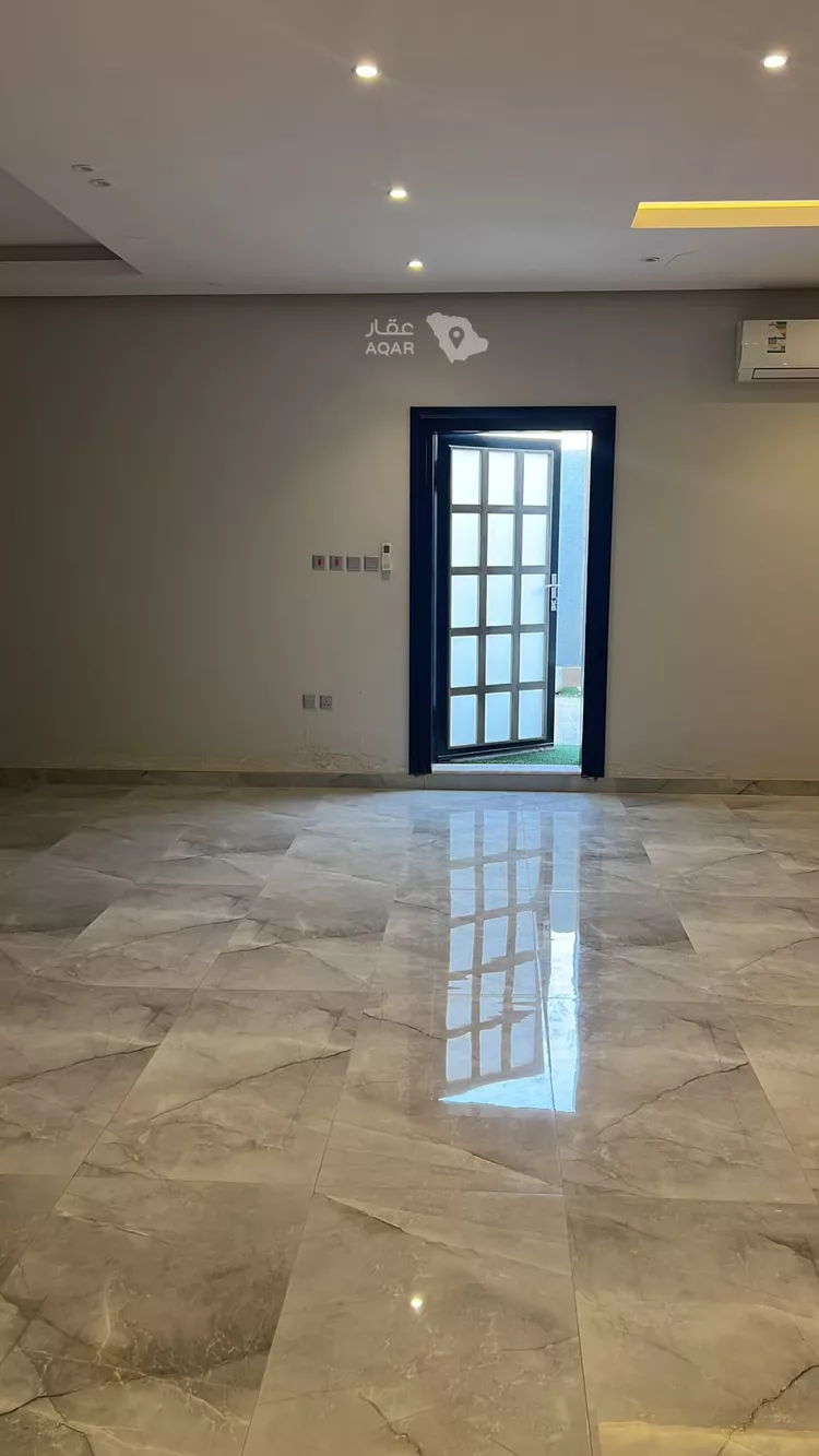 Villa for Rent in Riyadh Al Qirawan 24