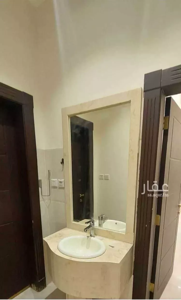 شقة للإيجار في شارع خليفة بن أبي بكر, حي القيروان, مدينة الرياض, منطقة الرياض صورة 2