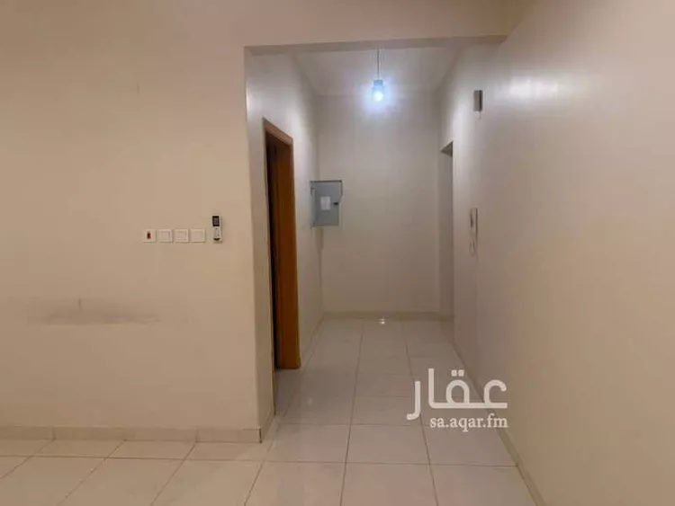 شقة للإيجار في شارع رجاء بن مرجي, حي القيروان, مدينة الرياض, منطقة الرياض صورة 2