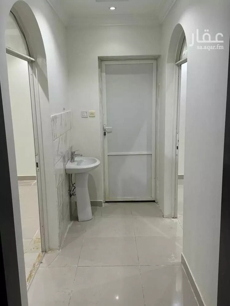 استراحة للإيجار في شارع علي بن ثابت القرشي, حي النرجس, مدينة الرياض, منطقة الرياض