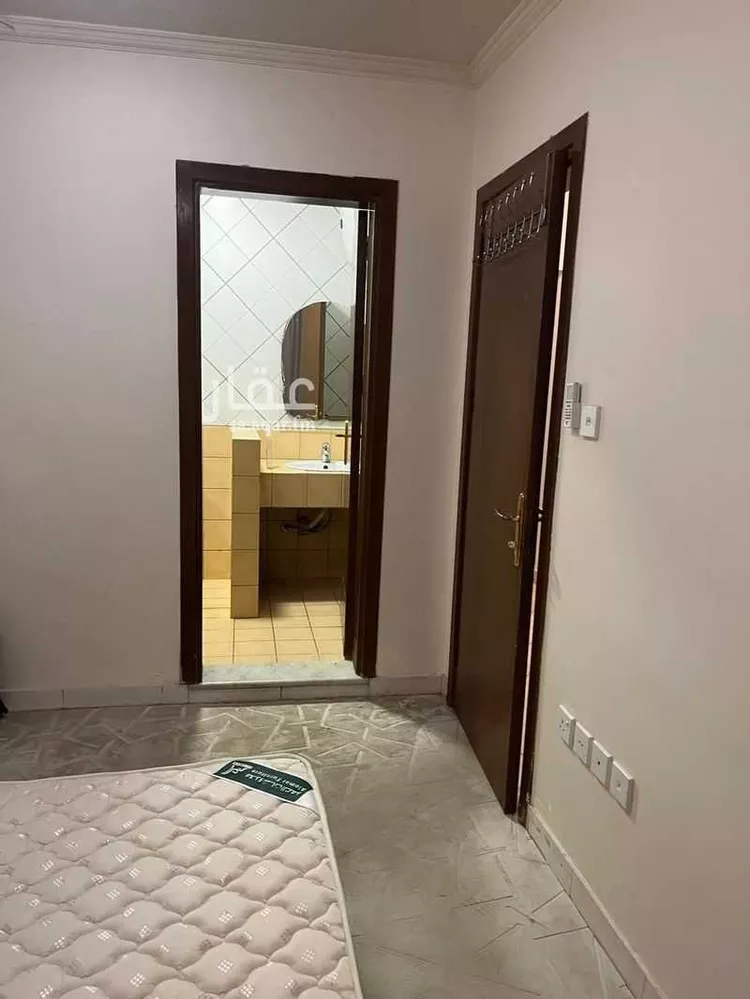 شقة للبيع في شارع العشيرة, حي ظهرة لبن, مدينة الرياض, منطقة الرياض صورة 3