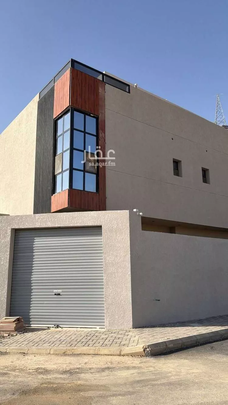 فيلا للبيع في شارع علي بن الحسن الريحاني, حي المهدية, مدينة الرياض, منطقة الرياض صورة 3