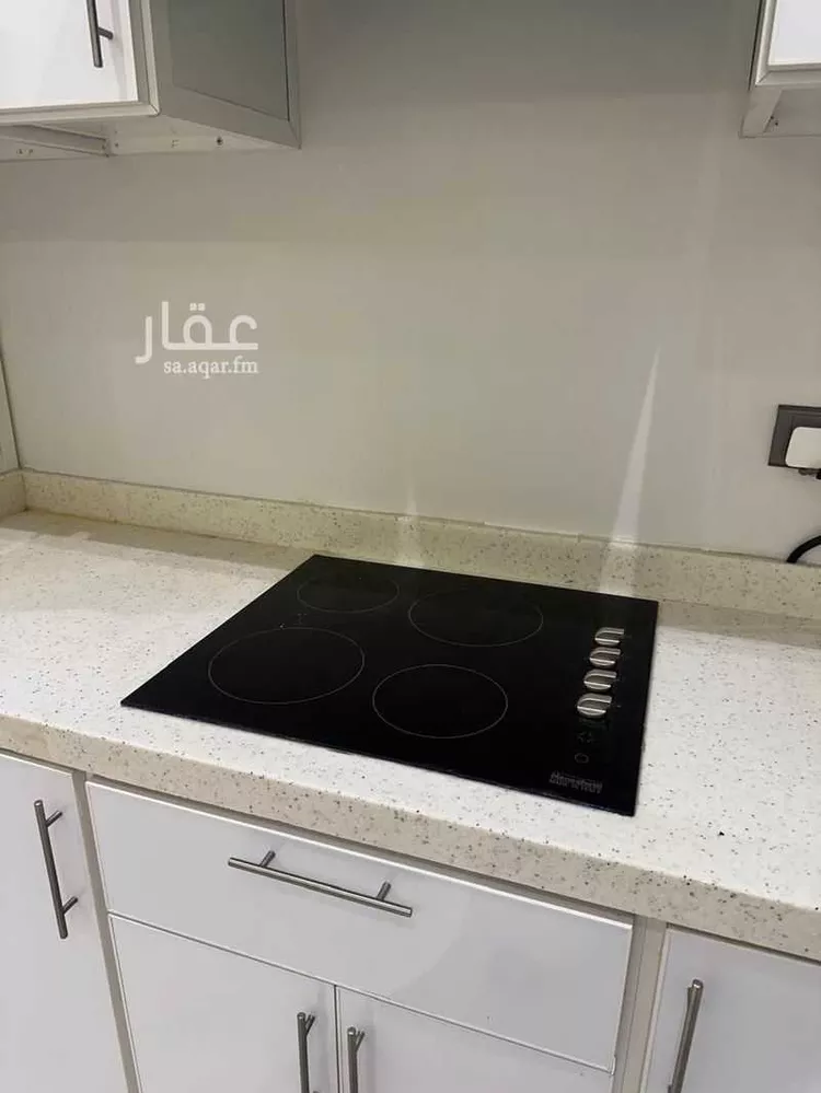 شقة للإيجار في شارع الشيخ عبدالله بن جبرين, حي القيروان, مدينة الرياض, منطقة الرياض صورة 4