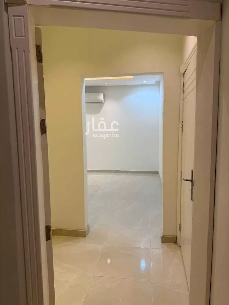 شقة للإيجار في شارع صدر الدين الشافعي, حي القيروان, مدينة الرياض, منطقة الرياض