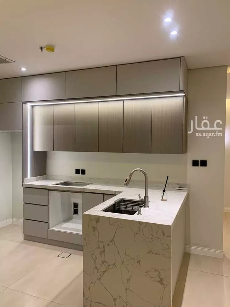 شقة للإيجار في شارع أبحر, حي الملقا, مدينة الرياض, منطقة الرياض 15