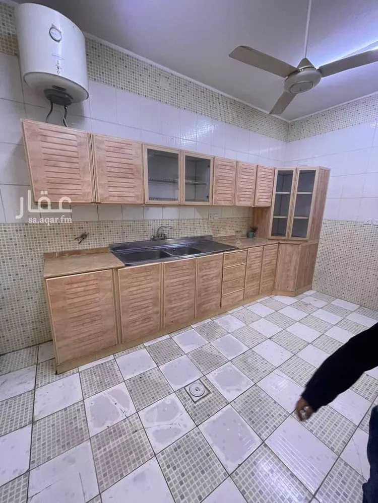 شقة للإيجار في شارع حاطب ابن ابي بلتعة ، حي الرصراص ، خميس مشيط ، خميس مشيط صورة 2