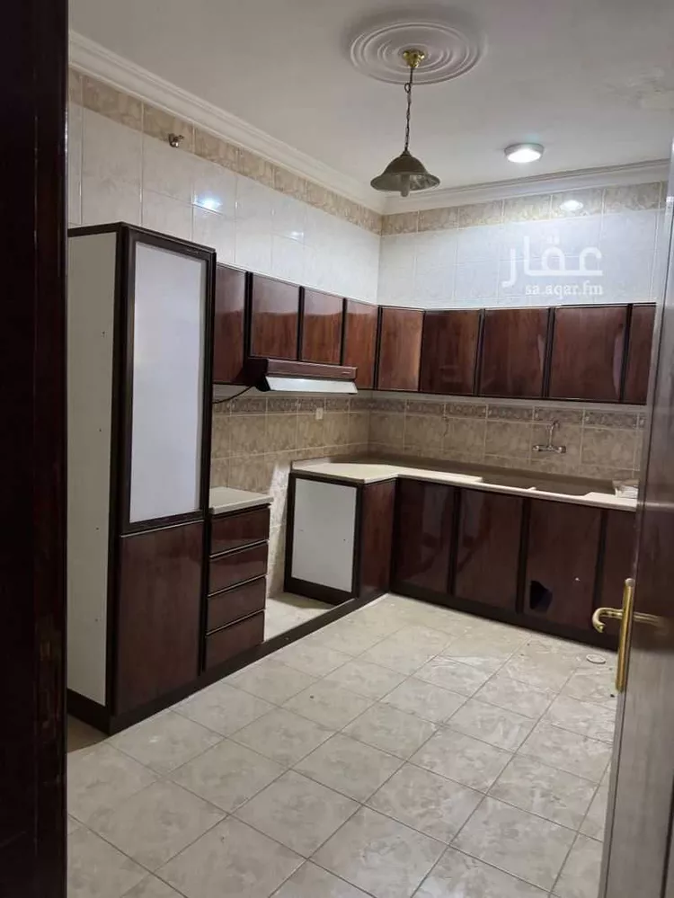مكتب تجاري للإيجار في شارع سعيد بن زيد القرشى(رضى الله عنه, حي بطحاء قريش, مدينة مكة المكرمة, منطقة مكة المكرمة 22