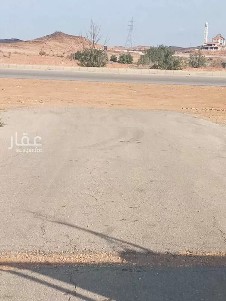أرض للبيع في شارع سكاكا زلوم, حي زلوم, مدينة زلوم, منطقة الجوف صورة 5