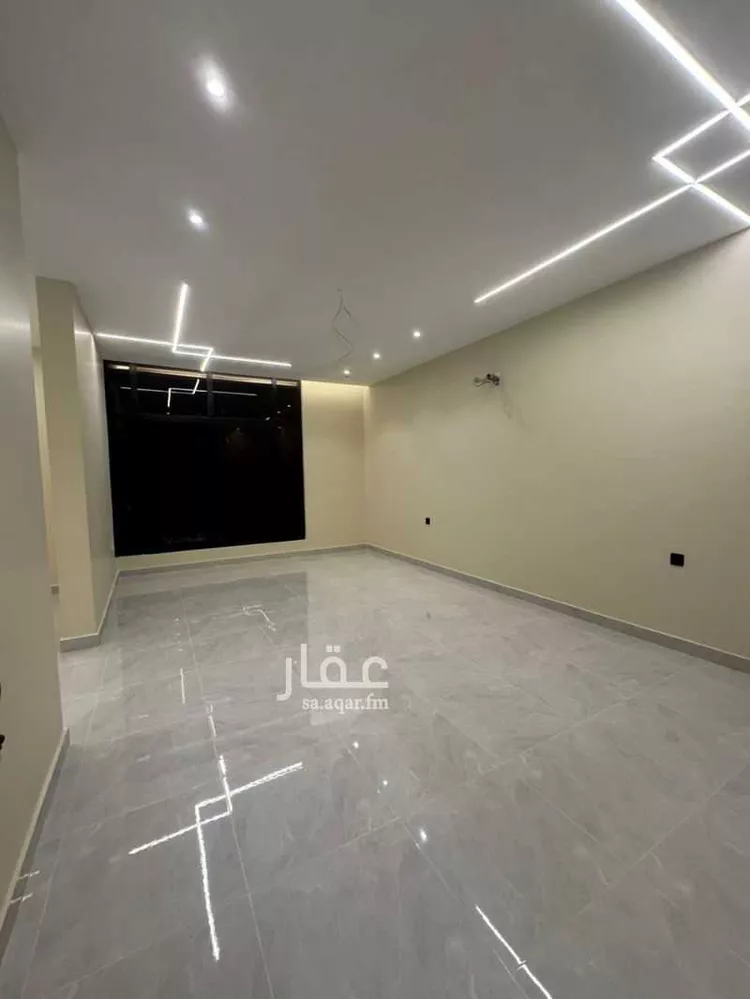 فيلا للبيع في شارع الدكتور احمد علي عبدالعزيز, حي الرحمانية, مدينة جدة, منطقة مكة المكرمة صورة 3