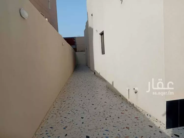 دور للبيع في شارع محمد بن سابق الاموي, حي الصالحية, مدينة جدة, منطقة مكة المكرمة صورة 4