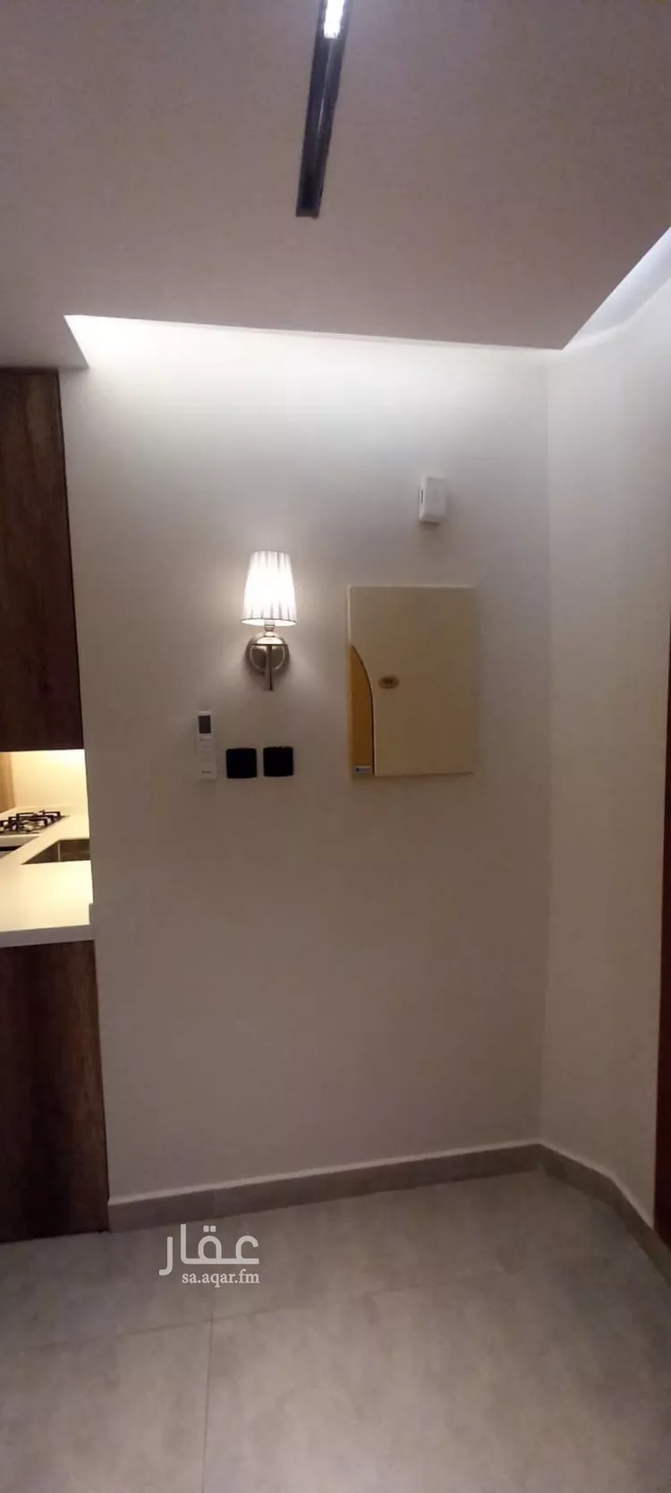 شقة للإيجار في شارع سنيد, حي الضباط, مدينة الرياض, منطقة الرياض صورة 4