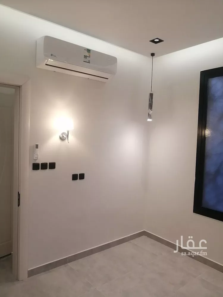 عمارة للبيع في شارع بجاد المخزومي, حي الضباط, مدينة الرياض, منطقة الرياض 22