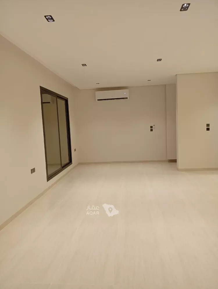 Floor for Rent in Riyadh Ad Dhubbat 8