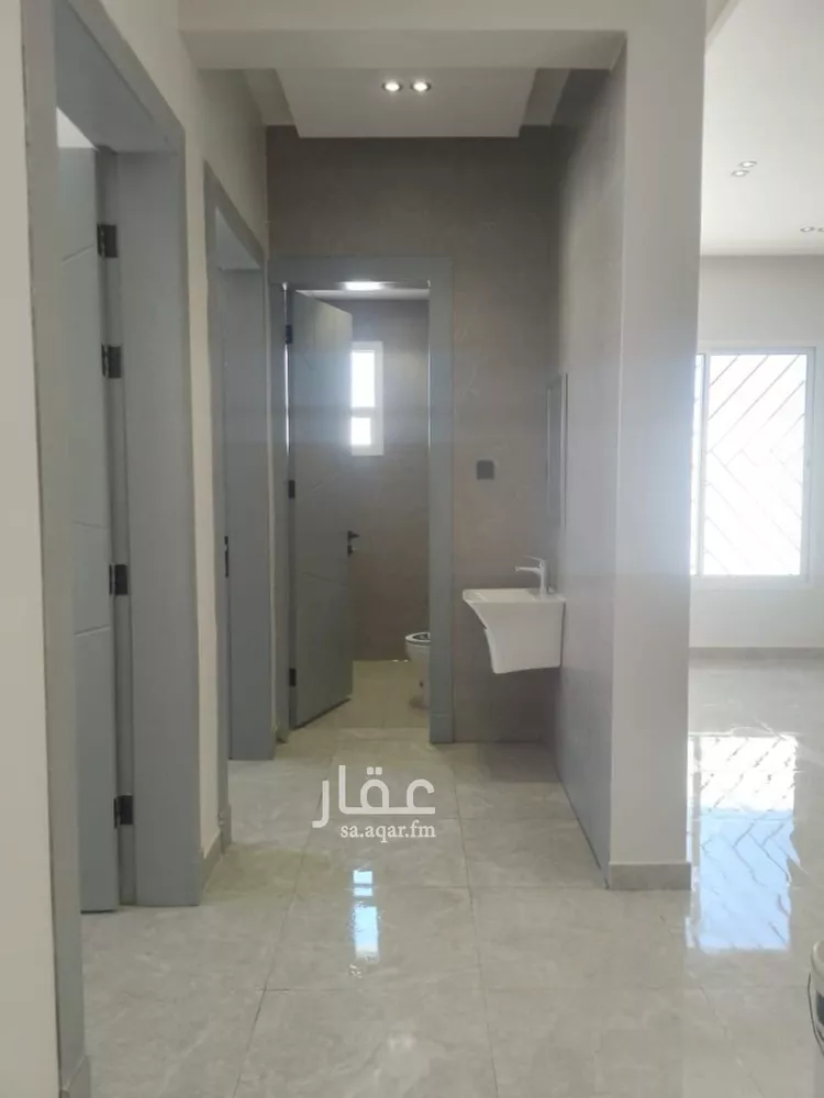 عمارة للإيجار في شارع جندب بن كعب, حي الضباط, مدينة الرياض, منطقة الرياض صورة 5