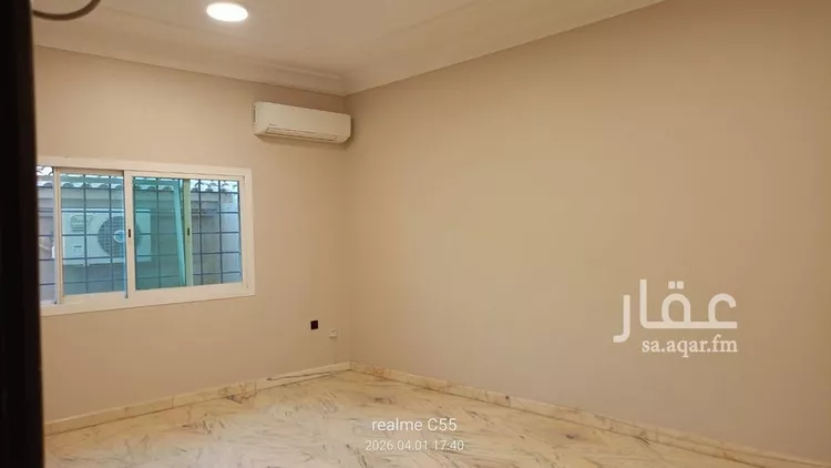 فيلا للإيجار في شارع ربيعة الثقفي, حي النزهة, مدينة الرياض, منطقة الرياض صورة 3