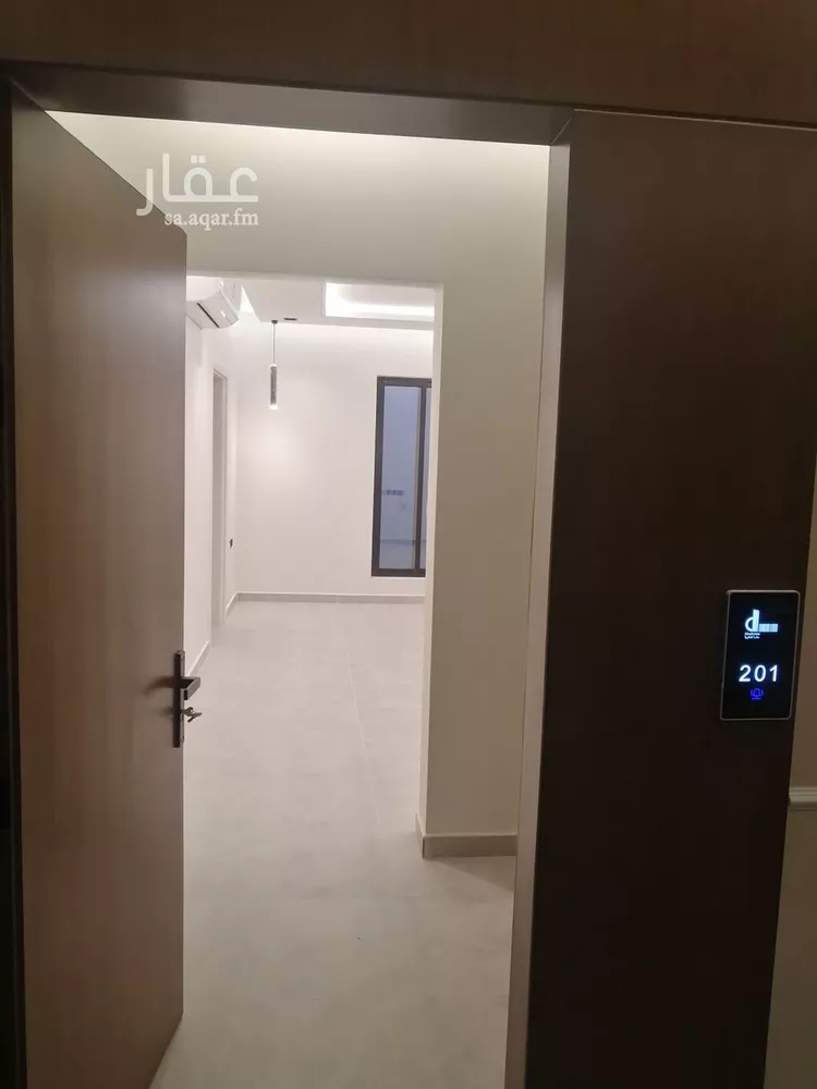 شقة للإيجار في شارع بجاد المحزومي, حي الضباط, مدينة الرياض, منطقة الرياض صورة 2