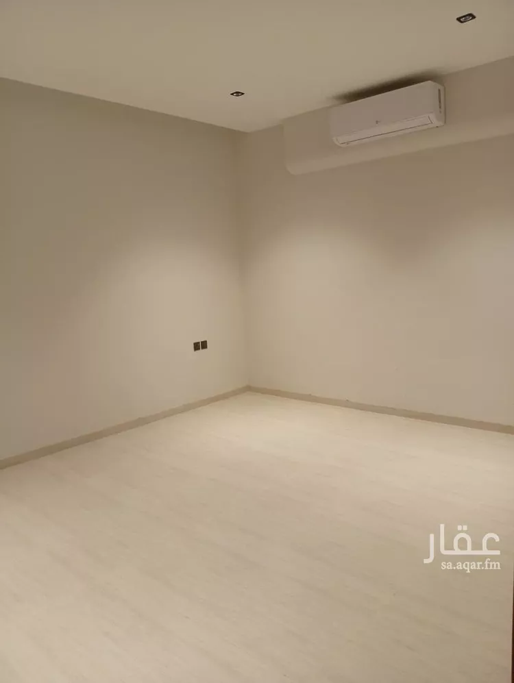 دور للإيجار في شارع عبدالقادر الجزار, حي الضباط, مدينة الرياض, منطقة الرياض 6