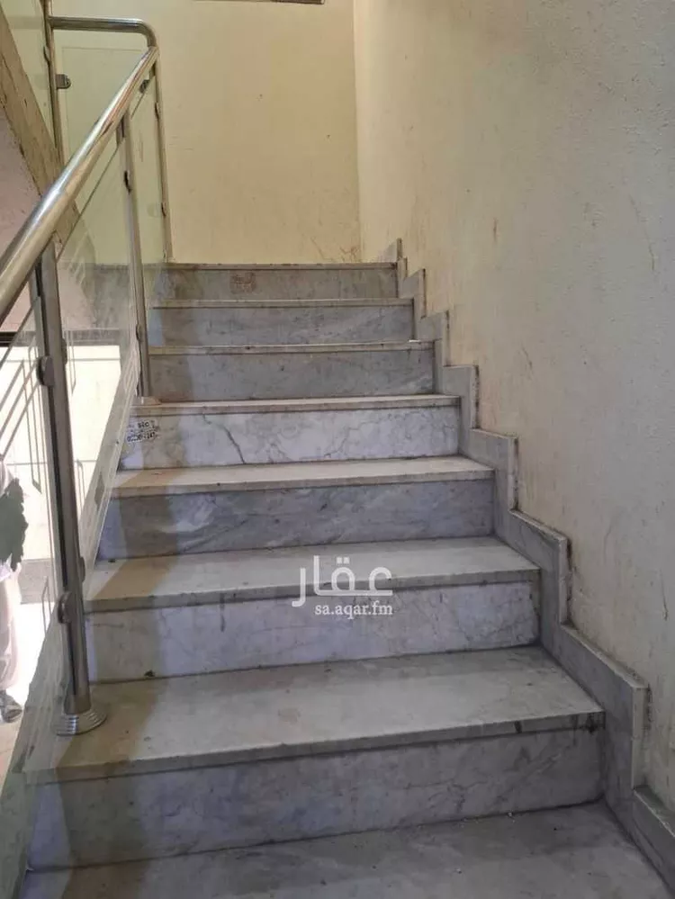 عمارة للبيع في شارع بديع الزمان الهمذاني, حي الزهرة, مدينة الرياض, منطقة الرياض