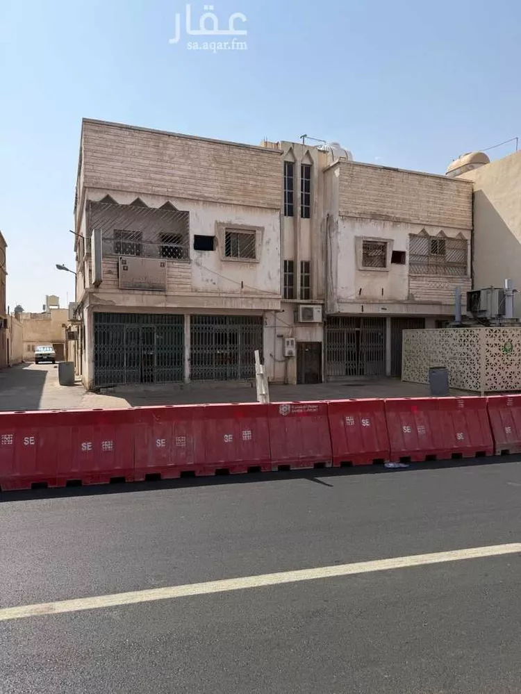 Building for Sale in Ad Dilam Ad Deerah