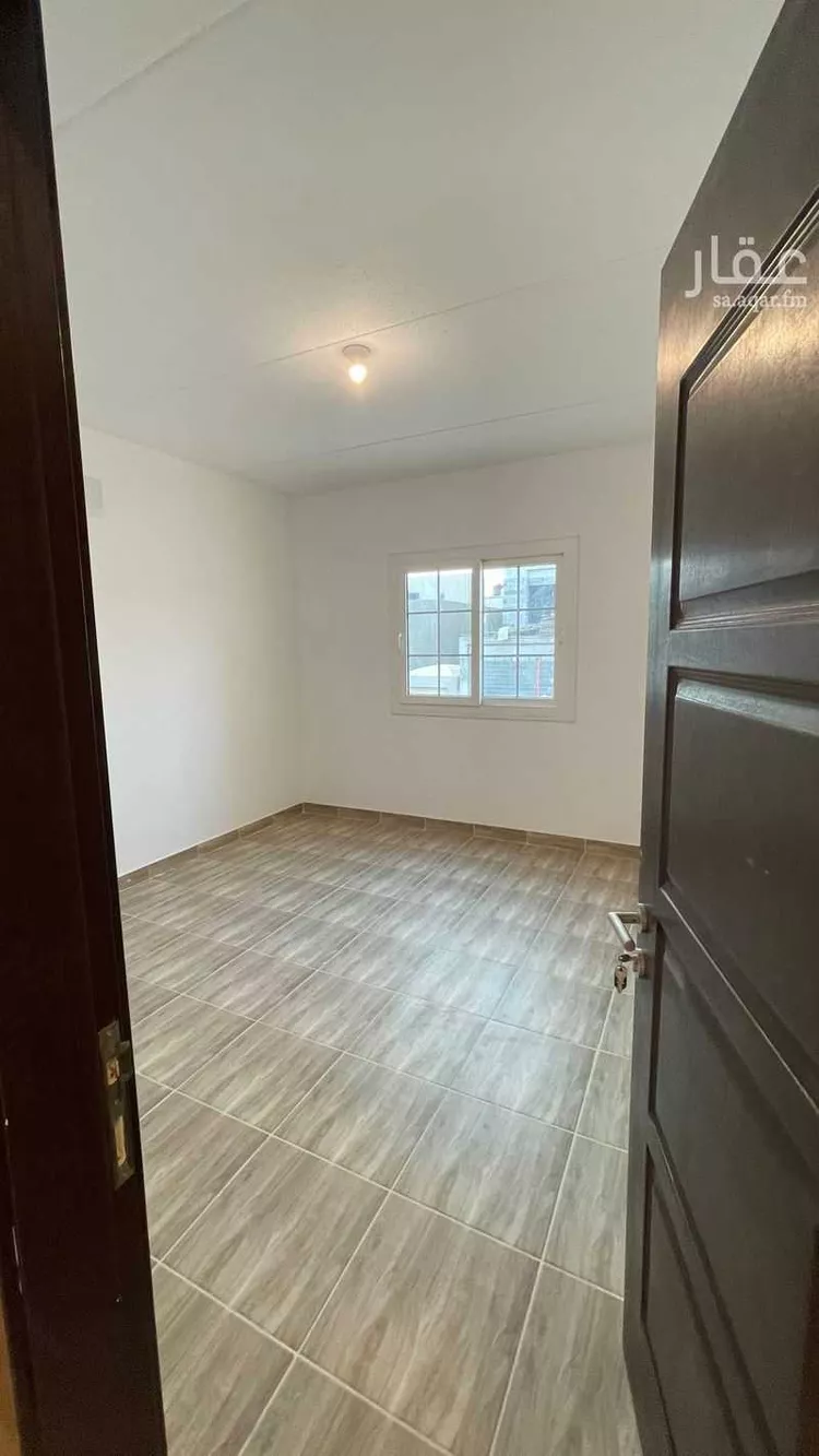 فيلا للإيجار في شارع ابن أبي بكر المخزومي ، حي مطار الملك خالد الدولي ، الرياض ، منطقة الرياض صورة 3