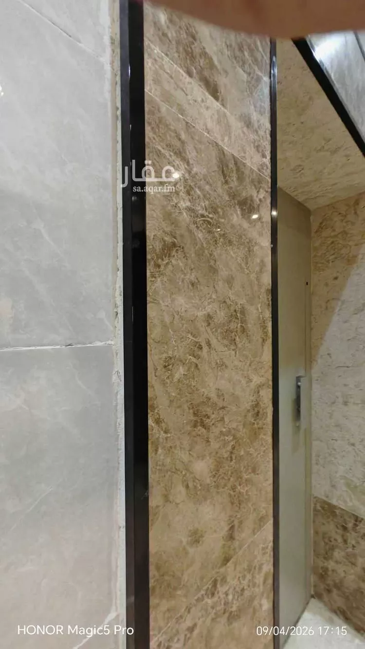 عمارة للبيع في شارع أحمد المنقور, حي الصالحية, مدينة جدة, منطقة مكة المكرمة صورة 2