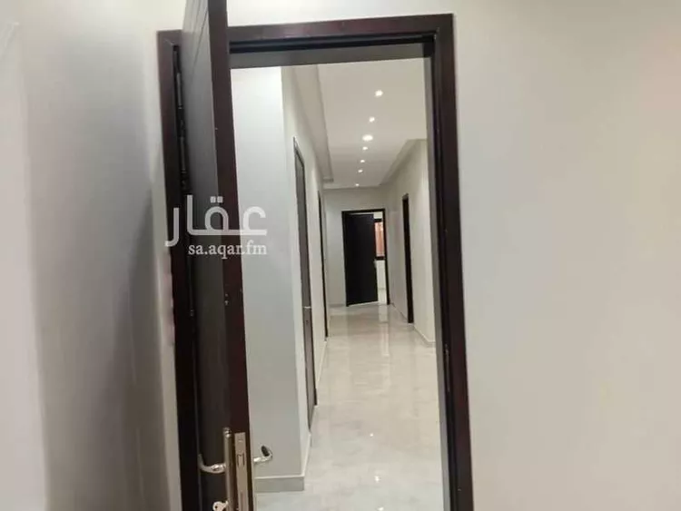 دور للبيع في شارع محمد بن أبي السعادات, حي الصالحية, مدينة جدة, منطقة مكة المكرمة صورة 3