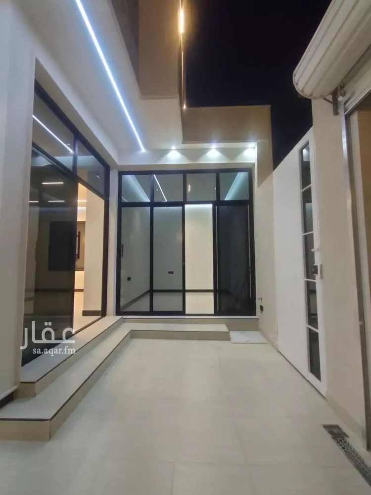 فيلا للبيع في شارع أحمد بن أصبغ, حي الرمال, مدينة الرياض, منطقة الرياض صورة 4