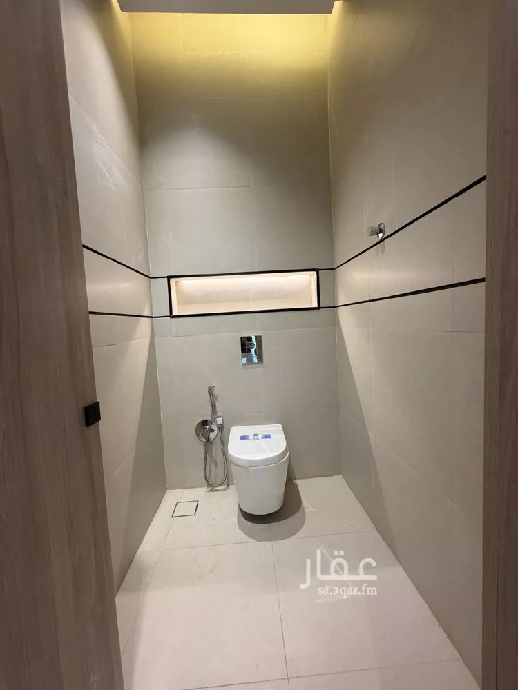 فيلا للبيع في شارع وادى الساجل , حي الرمال, مدينة الرياض, منطقة الرياض صورة 5