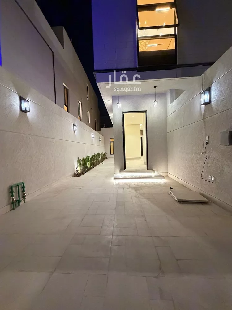 دور للبيع في شارع المحرس, حي المعيزيلة, مدينة الرياض, منطقة الرياض