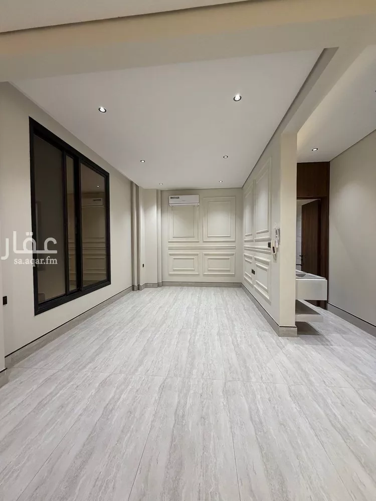Floor for Sale in Riyadh Al Qadisiyah صورة 3